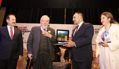 ORTAYLI: “ÇUKUROVA’NIN İŞGAL EDİLDİĞİ YILLARDA MERSİN’DEKİ DİRENİŞİN ÖNEMİ ÇOK BÜYÜK”