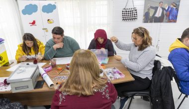 BU PARKTA HEM ANNELER HEM ÖZEL BİREYLER ÇOK MUTLU