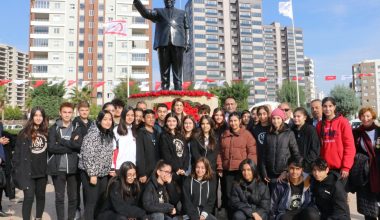 KIBRIS DAVASININ KAHRAMANLARI RAUF DENKTAŞ ve DR. FAZIL KÜÇÜK, TOROSLAR’DA TÖRENLE ANILDI