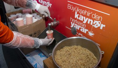 ‘BÜYÜKŞEHİR’DEN KAYNAR, HERKESE YARAR’