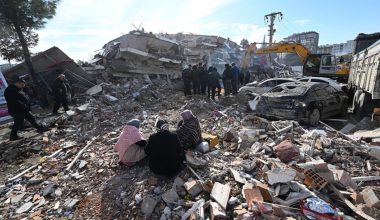 Hatay Büyükşehir Belediye Başkanı Lütfü Savaş: Son yüzyılın en büyük felaketini yaşiyoruz