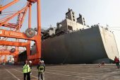 ABD’nin Yardım Malzemesi Taşıyan Gemisi Mersin Limanı’na Geldi