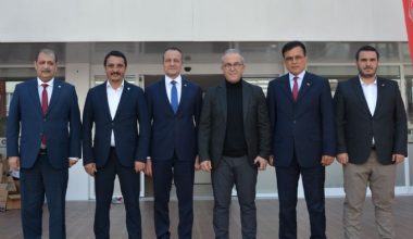 Millet İttifakı Mersin il başkanları göç gündemiyle bir araya geldi