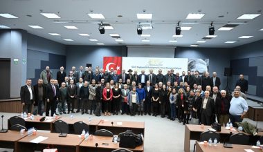 Seçer sendikacılarla buluştu