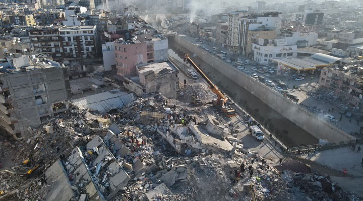 AFAD: Depremde hayatını kaybedenlerin sayısı 12 bin 873’e yükseldi