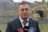 Hatay Büyükşehir Belediye Başkanı Lütfü Savaş’tan istifa iddialarına yanıt