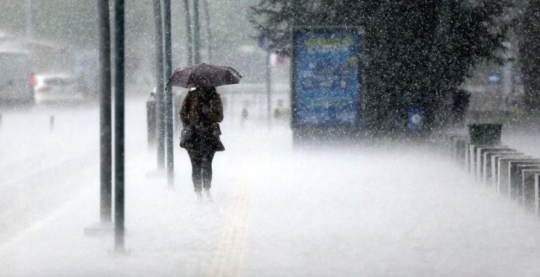 Meteoroloji’den peş peşe uyarılar: Sağanak, kar, don, fırtına, toz taşınımı…