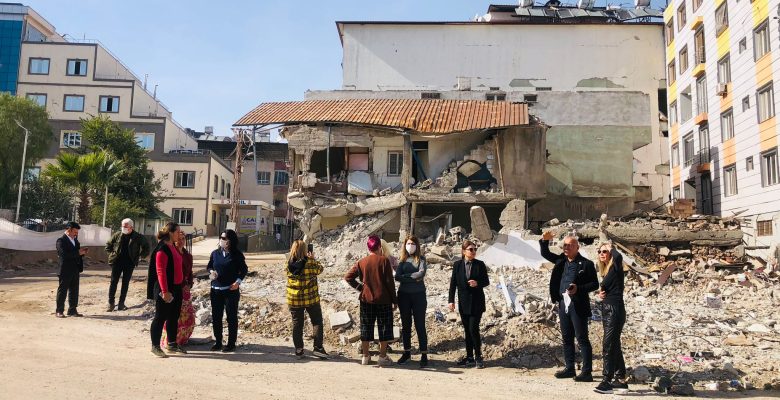 ÇUKUROVA SİFED heyeti, Kahramanmaraş ve Hatay’da çeşitli ziyaretler gerçekleştirdi, depremzedelere yardımda bulundu