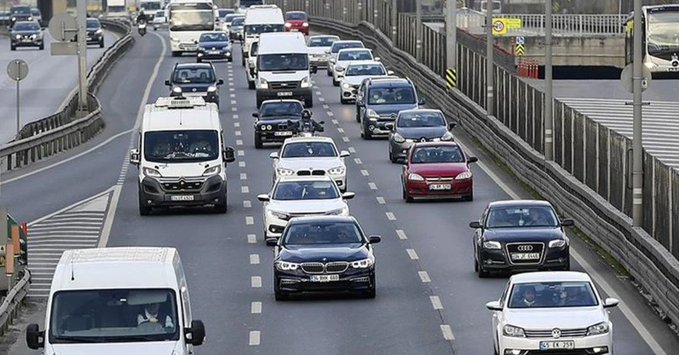 Trafik sigortasında yeni dönem 1 Mayıs’ta başlıyor: Primler artacak, hasarlı – hasarsız sürücü ayrımı başlıyor