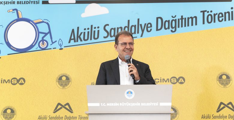 BAŞKAN SEÇER, AKÜLÜ SANDALYE DAĞITIM TÖRENİ’NE KATILDI