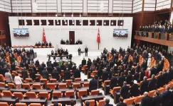Meclis’te bayram paketi