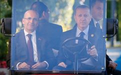 Ekonomistler, Mehmet Şimşek’in dönüşünü değerlendirdi: “Albayrak ve Nebati’nin enkazı kucağında”