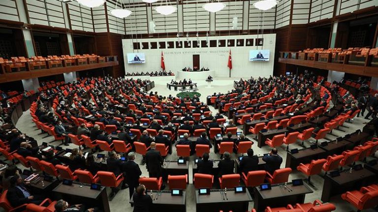 Meclis olağanüstü toplanıyor