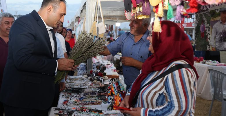 TOROSLAR VE ÇAMLIYAYLA, KÜLTÜREL MİRAS İĞNE OYASINA SAHİP ÇIKIYOR