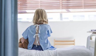 Doktorlar aileleri uyarıyor: Son 3 haftada enfeksiyona bağlı çocuk hasta sayısı 4 kat arttı!