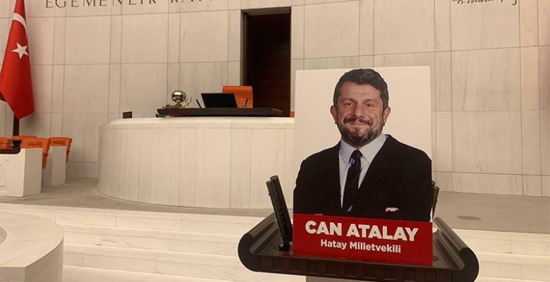 TBMM tarihinde bir ilk; Anayasa Mahkemesi kararlarına rağmen Can Atalay’ın milletvekilliği düşürüldü!