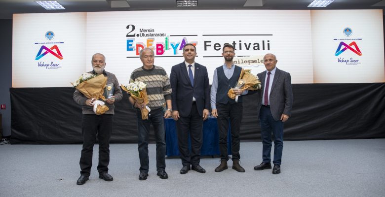 2. ULUSLARARASI MERSİN EDEBİYAT FESTİVALİ DOLU DOLU PROGRAMI İLE BAŞLADI