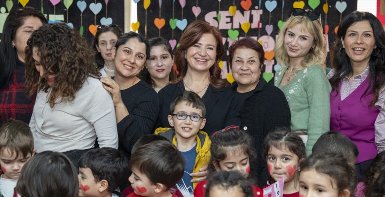 BÜYÜKŞEHİR, SEVGİ GÜNÜ’NDE ANNE VE ÇOCUKLARI MUTLU ETTİ