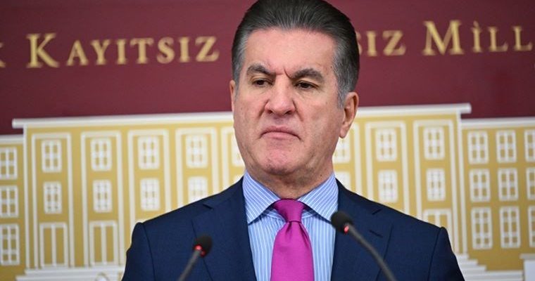 CHP’li Sarıgül’den Gürsel Tekin için çağrı: ‘Giderse gitsin’ denecek bir siyasetçi değildir. Herkesi bu yanlıştan dönmeye davet ediyorum