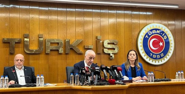 TÜRK-İŞ Başkanı Ergün Atalay’dan asgari ücret açıklaması: Biz işçiler, emekçiler, işsizler dayanma gücümüz kalmadı