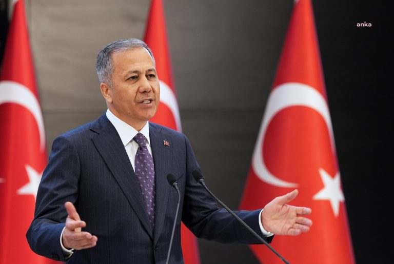 İçişleri Bakanı Ali Yerlikaya: 25 ilde düzenlenen Kuyu-8 operasyonlarında 54 şüpheli yakalandı