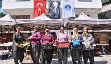 KIRSAL MAHALLE BULUŞMALARI İLE KADINLAR,  MERSİN’İ YENİDEN KEŞFEDİYOR