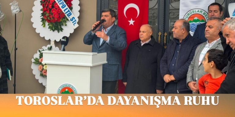 Hayırsever vatandaşların katkılarıyla yaptırılan Hacı AbdulMetin Topuz Kültür ve Taziye Evi açıldı