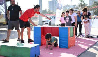 2. ULUSLARARASI MERSİN ÇOCUK FESTİVALİ BAŞLADI