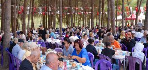 TARSUS BELEDİYESİ’NDEN ANLAMLI KUTLAMA: ENGELLİLER HAFTASI VE ANNELER GÜNÜ BİRLİKTE KUTLANDI