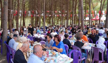 TARSUS BELEDİYESİ’NDEN ANLAMLI KUTLAMA: ENGELLİLER HAFTASI VE ANNELER GÜNÜ BİRLİKTE KUTLANDI
