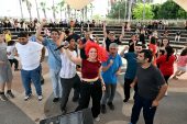 BÜYÜKŞEHİR’DEN ÖZEL ÇOCUKLARA DENİZ KEYFİ VE MÜZİK DOLU BİR GÜN