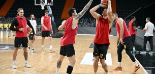 CARETTALAR, ANADOLU EFES’E HAZIRLANIYOR