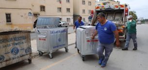 TOROSLAR BELEDİYESİ ÇÖP KONTEYNERLERİNİ YENİLİYOR