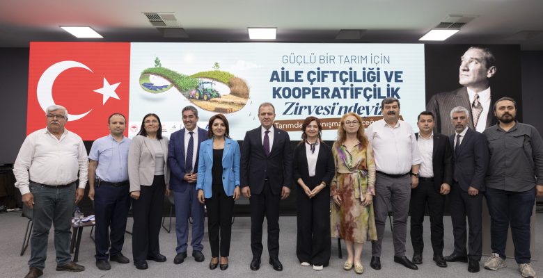 MERSİN BÜYÜKŞEHİR’DEN ‘GÜÇLÜ BİR TARIM İÇİN AİLE ÇİFTÇİLİĞİ VE KOOPERATİFÇİLİK ZİRVESİ’