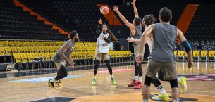 MSK, DOĞRUDAN PLAY-OFF’A KALMAK İSTİYOR