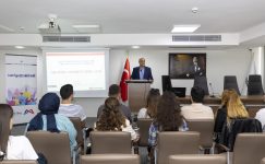 BÜYÜKŞEHİR KARİYER MERKEZİ, ÖĞRENCİLERE IŞIK OLMAYA DEVAM EDİYOR