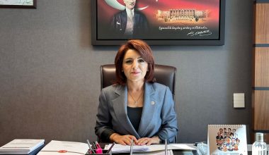 CHP’li Gülcan Kış, Tekstil Krizini Meclis Gündemine Taşıdı