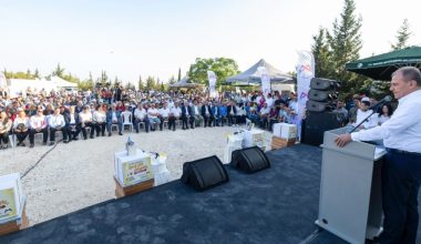 MERSİN BÜYÜKŞEHİR’DEN, ‘ARI GİBİ ÇALIŞANLARA, BAL GİBİ DESTEK’