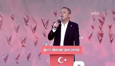 Özgür Özel Antalya’da: “Hiçbir zalim çoban yıldızını söndüremez, Toroslar gibi dik dursun Ekrem”
