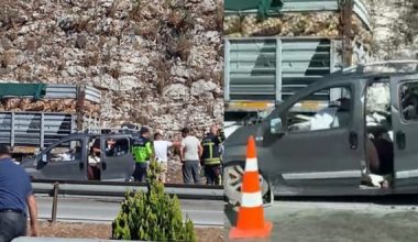 Mersin’de tıra çarpan araçtaki 5 kişi hayatını kaybetti