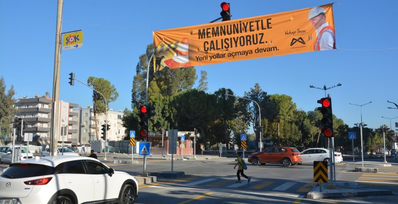 TARSUS KENT İÇİ TRAFİĞİ BÜYÜKŞEHİR’İN ÇALIŞMASIYLA NEFES ALDI