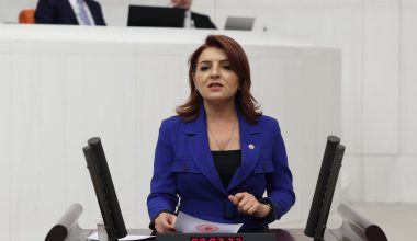 CHP MERSİN MİLLETVEKİLİ GÜLCAN KIŞ: “2026, ADALETİN YENİDEN KURULDUĞU; HALKIN İKTİDARLA BULUŞTUĞU YIL OLACAK”