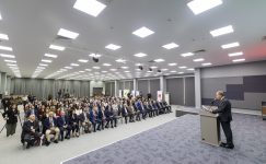 BAŞKAN SEÇER, ‘KIYI KENTLERİ YEREL YÖNETİM POLİTİKALARI ÇALIŞTAYI’NA KATILDI