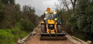 TOROSLAR BELEDİYESİ KIRSALDA ULAŞIM GÜVENLİĞİNİ ARTIRIYOR