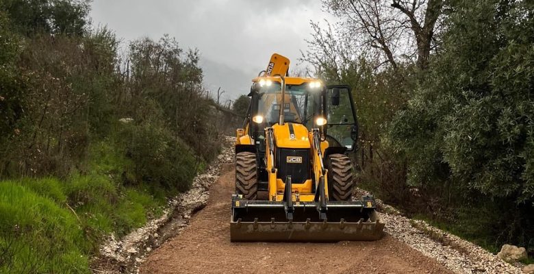 TOROSLAR BELEDİYESİ KIRSALDA ULAŞIM GÜVENLİĞİNİ ARTIRIYOR