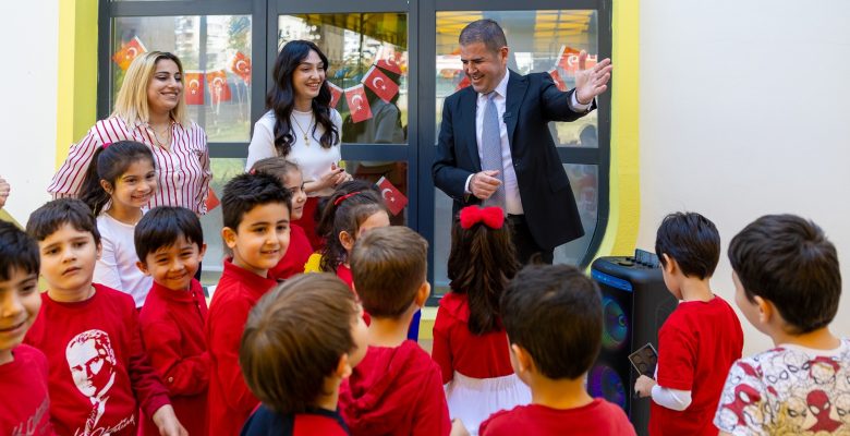 BAŞKAN TUNCER, ÇOCUKLARIN BAYRAM SEVİNCİNE ORTAK OLDU