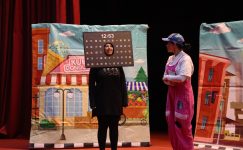 TOROSLAR’DA ÇOCUKLARA “TEKNOLOJİ BAĞIMLILIĞI” TİYATROYLA ANLATILDI