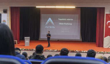 MERSİN BÜYÜKŞEHİR’DEN ÜNİVERSİTE ADAYLARINA ‘MESLEK TANITIM SEMİNERİ