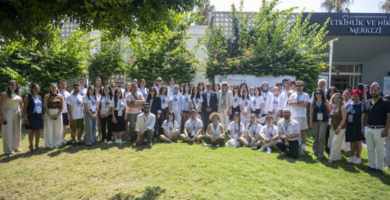 16. ‘PMOGENÇ YAZ KAMPI’ BÜYÜKŞEHİR EV SAHİPLİĞİNDE MERSİN’DE BAŞLADI