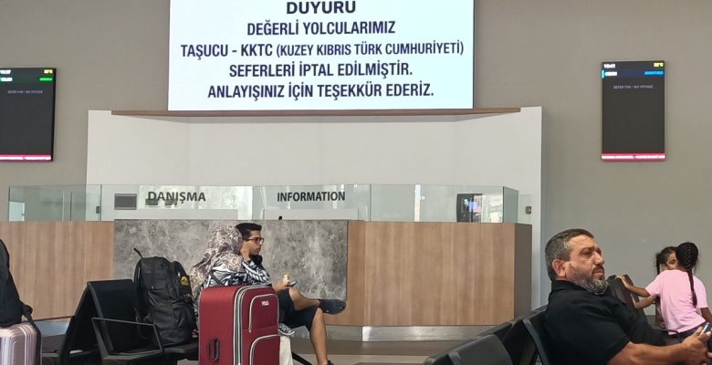 Mersin-Girne arasında denizden yolcu taşımacılığı yapılan seferler iptal edildi